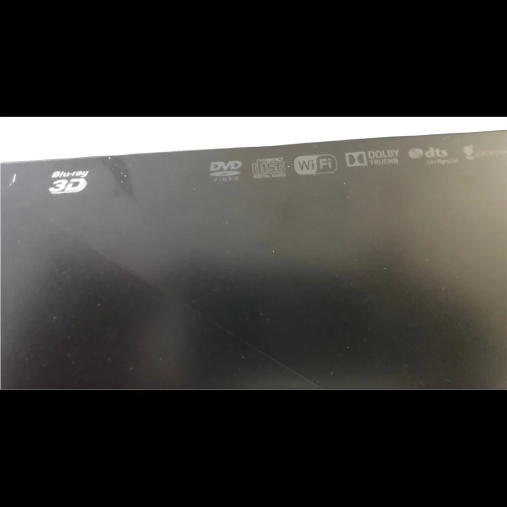 Sony Wire-less LAN Built-In Blu-Ray 3D Player 10.5X8 Adapter BDP-S5200 Working